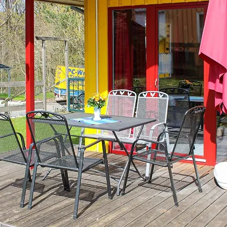 3 Bedroom Awesome In Holiday home *