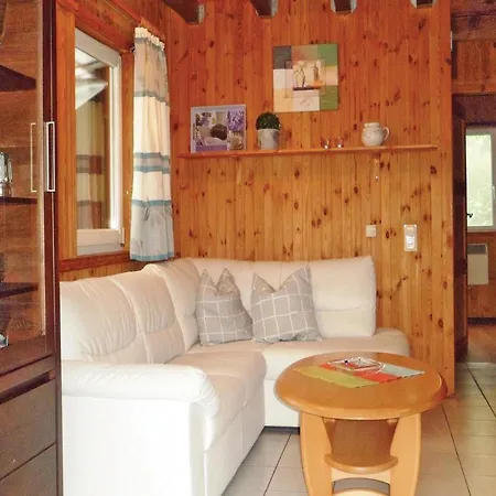 Three-bedroom Holiday In Prázdninový dům *