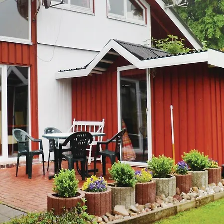 Three-bedroom Holiday In Prázdninový dům